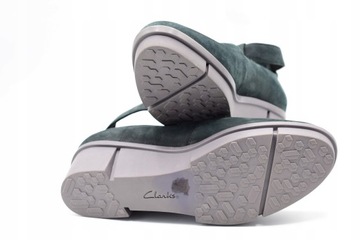 Clarks ( 39.5 )