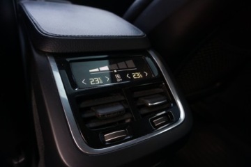 Volvo S90 II Sedan 2.0 D5 235KM 2017 Volvo S90 AWD Szybedrach Tempomat ACC Skora Klima 4stref. Navi FV23, zdjęcie 17