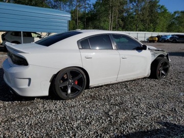 Dodge Charger VII 2018 Dodge Charger SRT Hellcat 2018 6.2l 6.2 Benzyna 707KM, zdjęcie 2