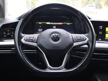 Volkswagen Golf VII Hatchback 5d Facelifting 1.5 TSI ACT 150KM 2020 VW Golf 1.5 eTSI, Salon Polska, 1. Właściciel, zdjęcie 16