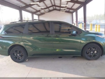 Toyota Sienna III 2025 Toyota Sienna Woodland Edition 2025 2.5l 2.5 Hybryda 245KM, zdjęcie 6