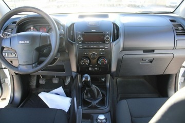 Isuzu D-Max II Single Cab Facelifting 1.9 Ddi 163KM 2019 Isuzu D-Max 1.9 D 4WD L Podwójna Kabina F-vat, zdjęcie 17