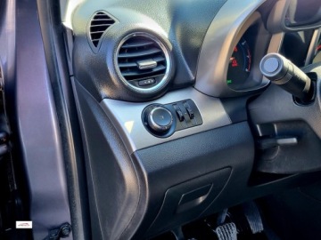 Chevrolet Orlando 1.8 141KM 2011 Chevrolet Orlando 1.8 benzyna, 7 osob, bardzo ladny,Gwarancja 1.8 Benzyna, zdjęcie 30