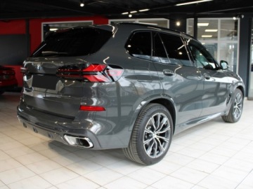BMW X5 G05 SUV Facelifting 3.0 30d 298KM 2026 xDrive30d M Sport 3.0 (298 KM)| Hak holowniczy, elektryczny, zdjęcie 2