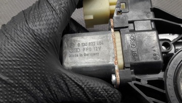 0130822404 MOTOREK OKNO LEVÝ PŘEDNÍ FORD FIESTA MK7