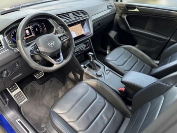 Volkswagen Tiguan II SUV R 2.0 TSI 320KM 2023 Volkswagen Tiguan TSI 4Motion 320KM R Panorama Harman Kardon DCC Head, zdjęcie 9