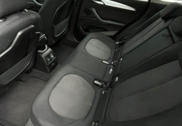 BMW X1 F48 Crossover Plug-In 1.5 25e 220KM 2021 BMW X1 xDrive Plug-In PDC Automat Led Navi Tempomat FV23 1.5, zdjęcie 14