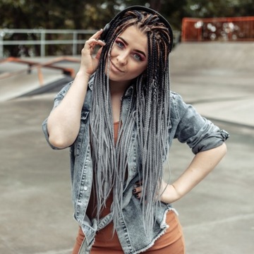 МОСТЫ СИНТЕТИЧЕСКИЕ ВОЛОСЫ ЦВЕТНЫЕ BRITAILS OMBRE ФИОЛЕТОВЫЙ РОЗОВЫЙ BY47