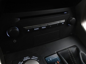 Lexus NX I SUV 300h 197KM 2017 Lexus NX GRATIS! Pakiet Serwisowy o wartości 700, zdjęcie 27