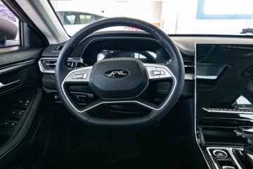 JAC 2025 JAC J7 Plus 1.5T CVT Sedan 136KM 2025, zdjęcie 9