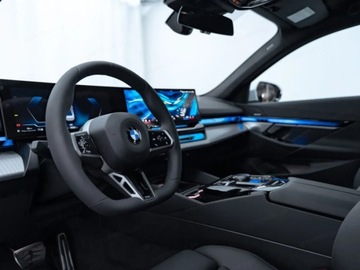 BMW Seria 5 G90-91 2025 BMW Seria 5 520i Sport Sedan 2.0 (208KM) 2025, zdjęcie 9