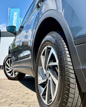 Volkswagen Tiguan II SUV 2.0 TDI 150KM 2017 Volkswagen Tiguan 2.0 TDI 4x4 4motion keylessgo el. klapa SOUND temp ACC L, zdjęcie 11