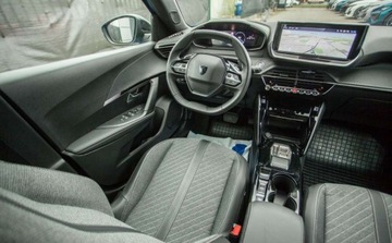 Peugeot 2008 II SUV Facelifting 1.2 PureTech 130KM 2024 Peugeot 2008 PureTech 130 Allure SS EAT8 SalonPL Niski Przebieg Od Reki Za, zdjęcie 24