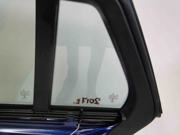 MERCEDES C TŘÍDA W205 KOMBI SKLO (OKNO) TROJŮHELNÁ PRAVÁ
