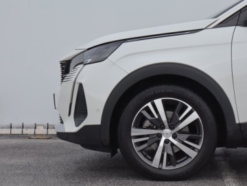 Peugeot 3008 II Crossover Facelifting  1.2 PureTech 130KM 2023 Peugeot 3008 1.2 PureTech, Salon Polska, zdjęcie 14