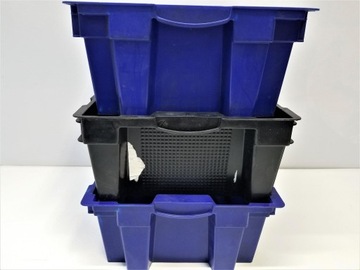 Контейнер для хранения мусора с крышкой