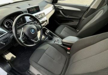 BMW X1 F48 Crossover Plug-In 1.5 25e 220KM 2022 BMW X1 xDrive Plug-In PDC Led Automat FV23 1.5 Hybryda Plug-in, zdjęcie 15