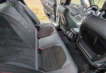 Alfa Romeo Giulia II Sedan 2.9 V6 510KM 2017 Alfa Romeo Giulia Alfa Romeo Giulia 2.9 V6 Bi-Turbo AT8 Quadrifoglio 2.9, zdjęcie 16