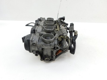 YAMAHA R1 RN09 PRZEPUSTNICA WTRYSKI