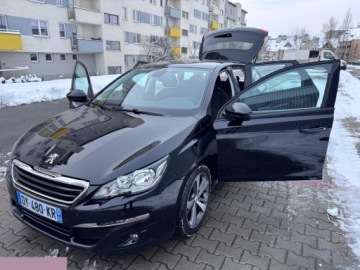 Peugeot 308 II SW 1.2 PureTech 130KM 2015 Peugeot 308 1.2 130 e-THP Start &amp; Stop Active 2015r, zdjęcie 1