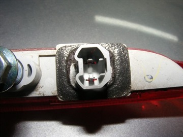 MAZDA 5 SVĚTLO STOP KRYT 05-10R D46151580