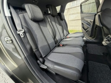 Peugeot 5008 II Crossover 1.5 BlueHDI 130KM 2018 Peugeot 5008 1,5HDi 130KM Navi/Led/Virtual/Serwis, zdjęcie 18