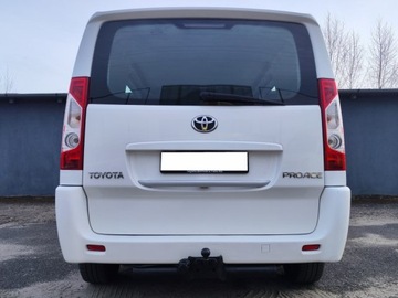 Toyota Proace I Pojedyncza kabina 2.0 D 128KM 2015 Toyota ProAce * 2.0 diesel * niski przebieg * VAT 23% * POLECAM!!!, zdjęcie 7