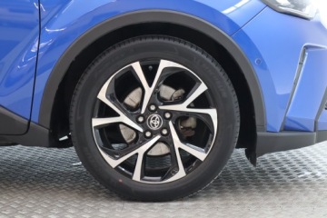 Toyota C-HR I Crossover Facelifting 1.8 Hybrid 122KM 2020 Toyota C-HR 1.8 Hybrid, Salon Polska, zdjęcie 14