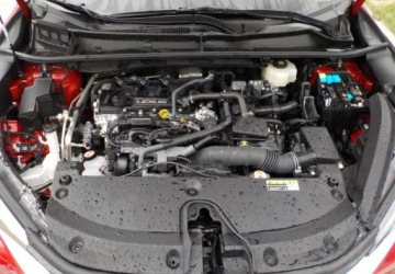 Lexus LBX 1.5 Hybrid 136KM 2024 Lexus LBX Okazja 1.5 Hybryda 136KM, zdjęcie 2