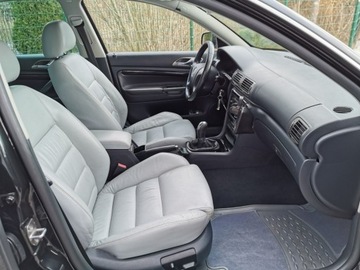 Skoda Superb I 2.0 TDI DPF 140KM 2005 Škoda Superb Skoda Superb 2.0 TDI 8V 140 KM, zdjęcie 12