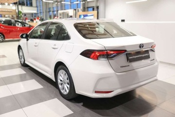 Toyota Corolla XII Sedan 1.8 Hybrid 122KM 2022 Toyota Corolla 1.8 Hybrid Comfort 1.8 Hybryda 122KM, zdjęcie 2