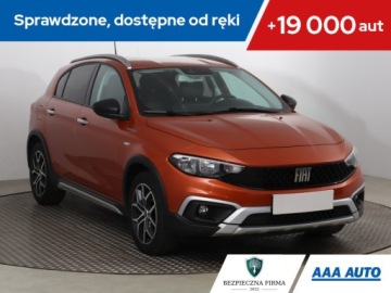 Fiat Tipo II Hatchback Facelifting 1.0 T3 Turbo 100KM 2022 Fiat Tipo 1.0 FireFly, Salon Polska