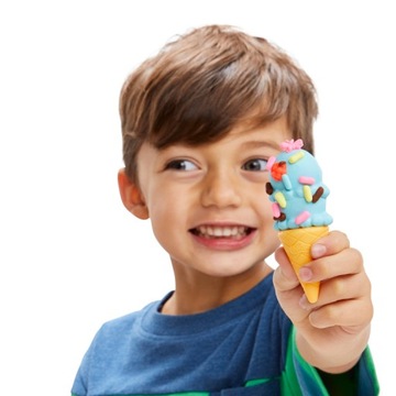 ГРУЗОВИК ДЛЯ МОРОЖЕНОГО PLAY-DOH СВИНКА ПЕППА F3597