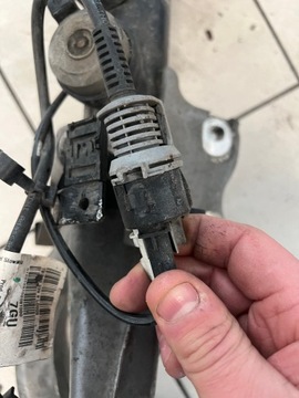 ASTRA J GTC АМОРТИЗАТОР ПЕРЕДНИЙ ПРАВЫЙ ID