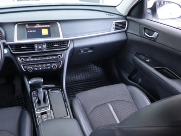 Kia Optima II Kombi 1.7 VGT CRDi 141KM 2018 Kia Optima 1.7 CRDI, Salon Polska, Serwis ASO, zdjęcie 7