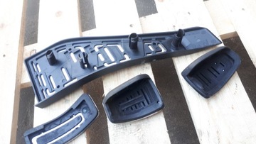 A4 B9 8W НАКЛАДКИ НА ПЕДАЛИ NAŁADKA UK A5 8W