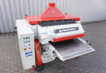 ДВУХСТОРОННИЙ СТРОГАЛЬНЫЙ СТАНОК TOS SVITAVY 80 вал: 2x 810мм двигатели: 18,5кВт и 10кВт