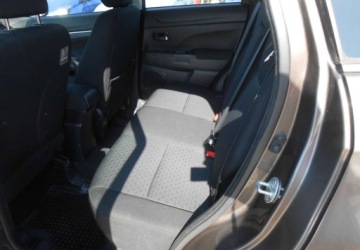 Mitsubishi ASX I SUV 1.8 DID MIVEC 150KM 2011 Mitsubishi ASX Mitsubishi ASX 1.8 diesel 150 KM 4X4 1.8 Diesel 150KM, zdjęcie 8