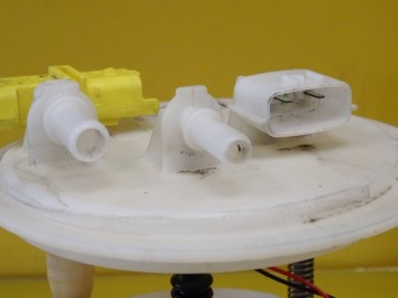 ДАТЧИК УРОВНЯ ТОПЛИВА RENAULT GRAND SCENIC III 1.9D 0580207007 NR88