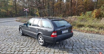 Mercedes Klasa C W202 Kombi T202 2.0 136KM 1996 Mercedes-Benz Klasa C Mercedes w202 C200 136KM, klimatyzacja 2.0 Benzyna, zdjęcie 3