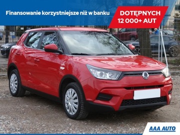 Ssangyong Tivoli Crossover 1.6 128KM 2016 SsangYong Tivoli 1.6 e-XGi, Salon Polska