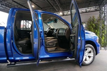 Dodge Ram IV 5.7 V8 390KM 2017 Dodge RAM 1500 4x4 5.7HEMI 390KM KamCof NaviPL Skory El.fotel Skl.lustra, zdjęcie 8