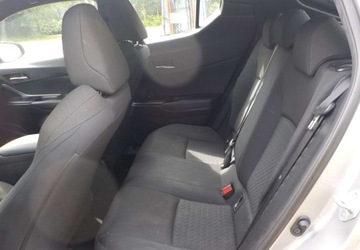 Toyota C-HR I Crossover Facelifting 1.8 Hybrid 122KM 2021 Toyota C-HR Okazja 1.8 Hybryda 122KM, zdjęcie 17