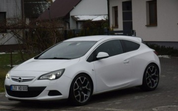 Opel Astra J GTC 1.4 Turbo ECOTEC 140KM 2013 Opel Astra GTC 1.4TB Led 2KPL KOL 2013r Sprowadzony Oplacony 1.4, zdjęcie 3