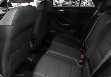 Volkswagen T-Roc I SUV 1.5 TSI ACT 150KM 2021 Volkswagen T-Roc 1.5 TSI 150KM DSG Premium Kamera Cofania Fotele Podgrzewa, zdjęcie 3