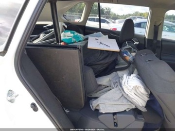 Toyota RAV4 V 2025 Toyota RAV4 2025 TOYOTA RAV4 HYBRID LE 2.5 Hybryda 176KM, zdjęcie 12