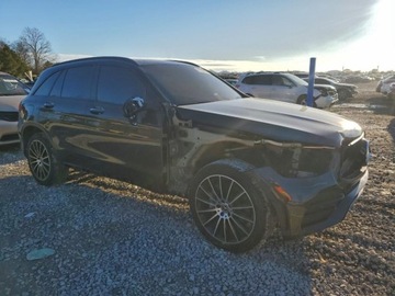 Mercedes GLC C253 2021 Mercedes-Benz GLC 300 2021 2.0 Benzyna 255KM, zdjęcie 4