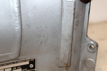 TRIUMPH 955i SPRINT RAMA + DOKUMENTY