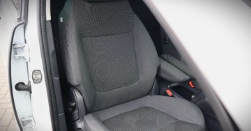 Peugeot 5008 I Minivan Facelifting 1.6 BlueHDi 120KM 2016 Peugeot 5008 (Nr.213) 1.6 HDI Nawigacja Klimatyzacja Tempomat Parktronik G, zdjęcie 17