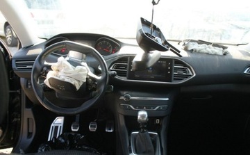 Peugeot 2019 Peugeot 308 1.2 Diesel 110KM, zdjęcie 10